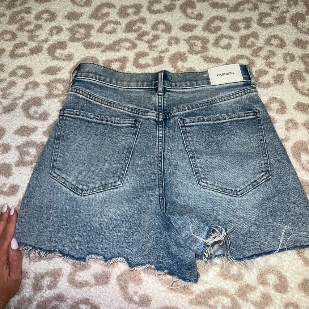 Express High Rise Mom Shorts - Picture 5 of 10